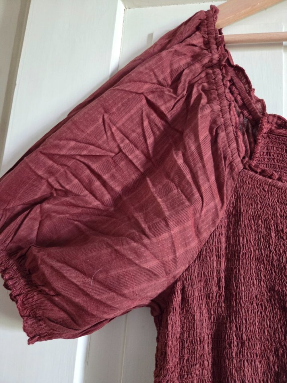 Maroon dress - Picture 3 of 3